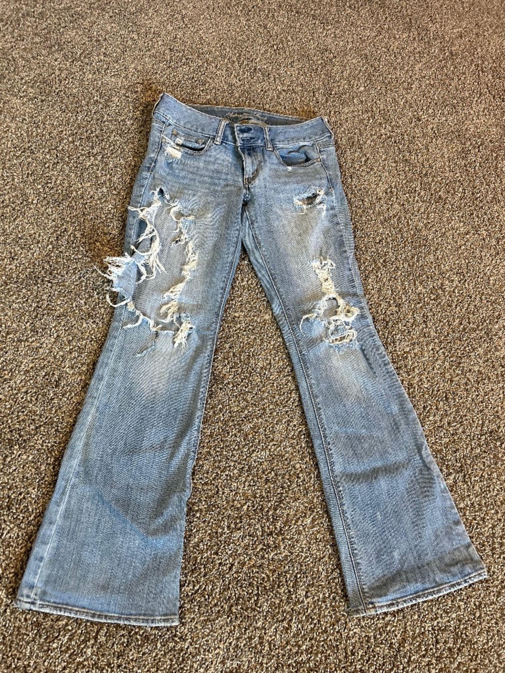 holy Jeans. American eagle